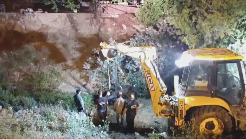 Hatay’da Eşsiz İnek Kurtarma Operasyonu: Doğa ve Hayvanseverlik İçin Bir Başarı Hikayesi