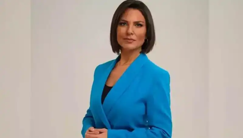 Ece Üner: Türk Medyasının Parlayan Starı ve Kariyeri Hakkında Bilmeniz Gerekenler