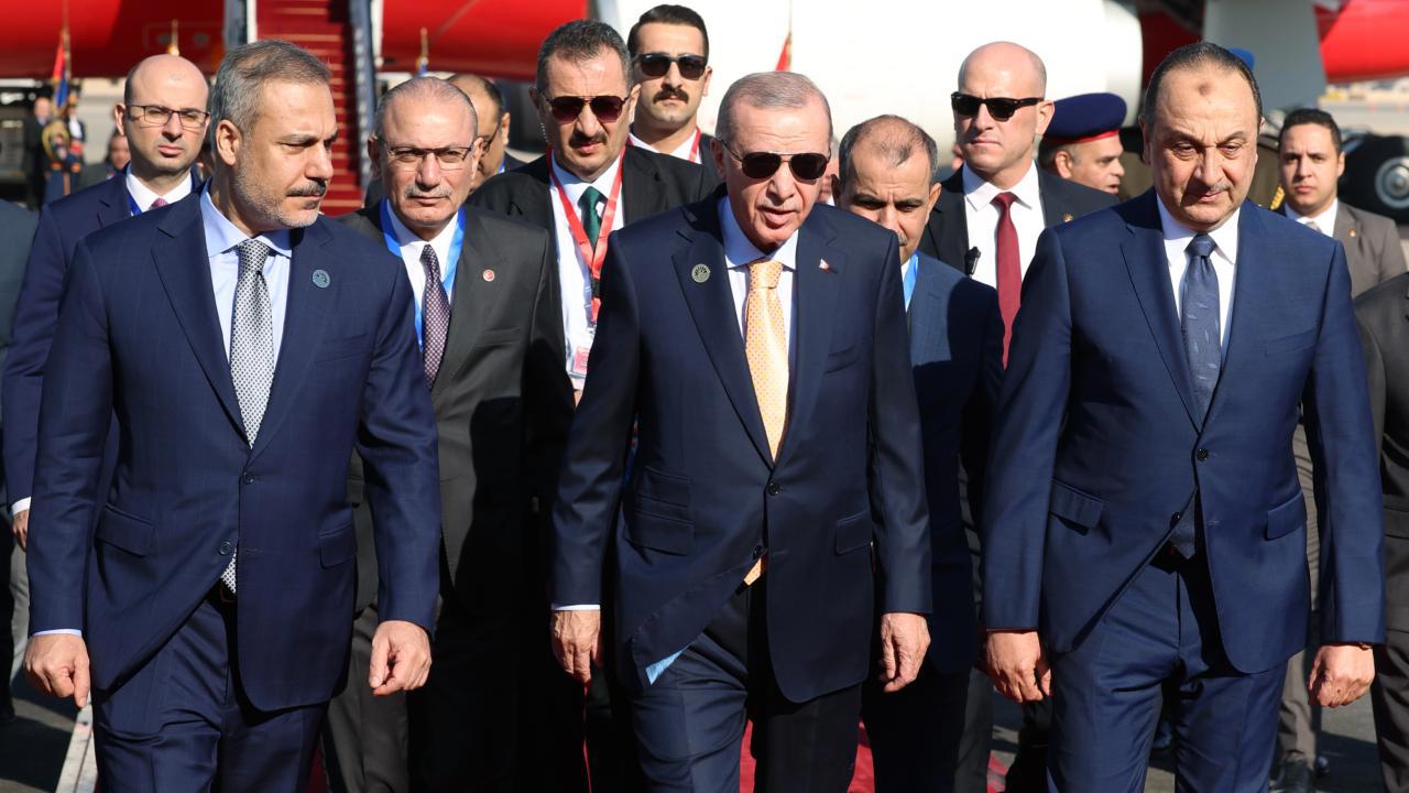Cumhurbaşkanı Erdoğan Mısır ziyareti gerçekleştirdi