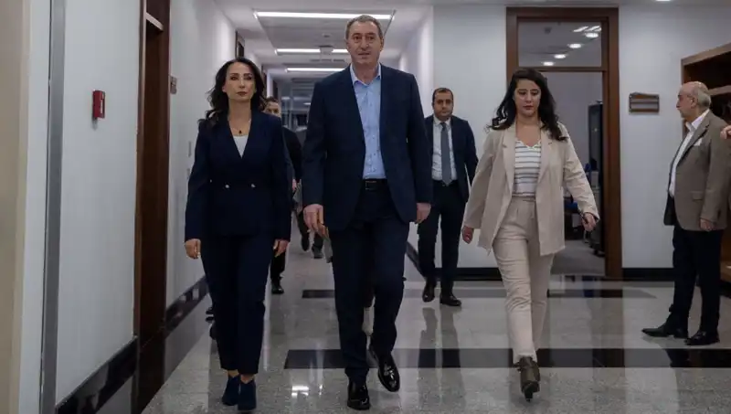 DEM Parti Heyeti Siyasi Parti Turu ile Görüşmelere Devam Ediyor