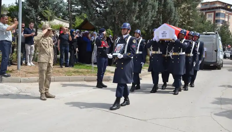 Şehit Gözyaşlarıyla Uğurlandı: Kahramanımızın Son Yolculuğu
