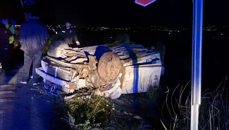 Otomobil Şarampole Devrildi: Acı Kaza Sonrası 1 Ölü, 3 Yaralı
