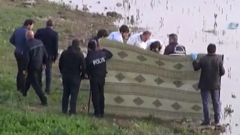 Küçük Melike'ye Yapılan Zulüm: Baba ve Üvey Anne Hakim Karşısında