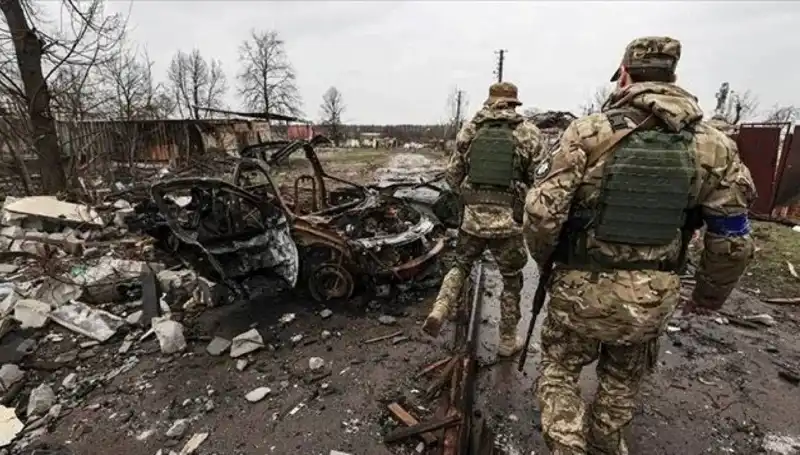 Rusya Luhansk'taki Askeri Hamlesiyle Tam Kontrolü Sağladı mı?