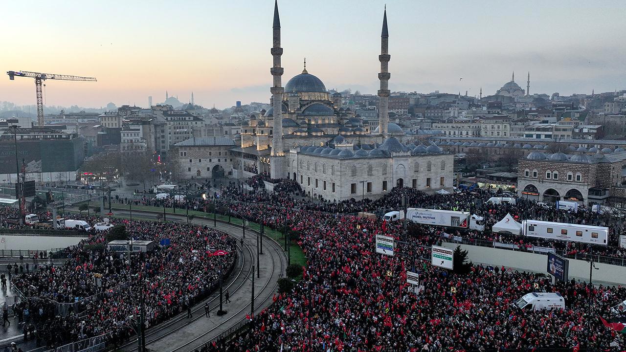 Dünya İnsanlık İttifakı, İstanbul'da Toplandı