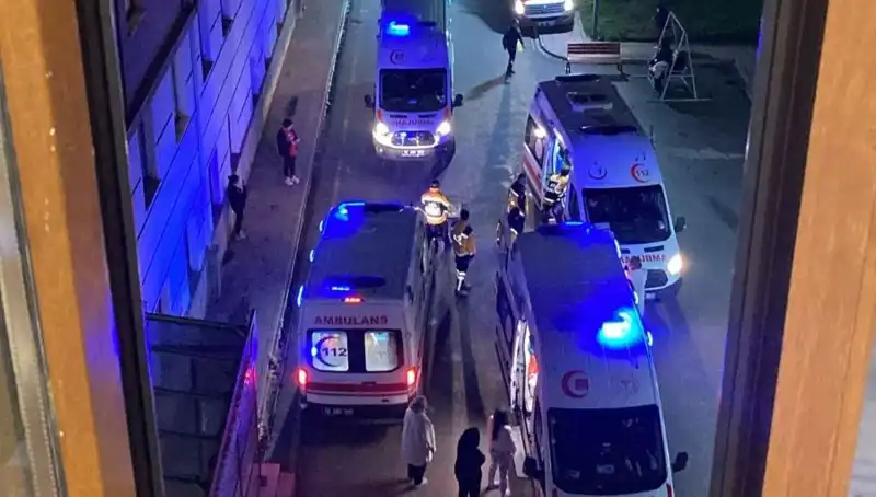 Akşam Yemeği Faciası! 53 Öğrenci Hastaneye Kaldırıldı
