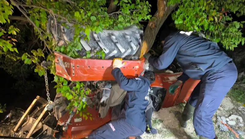 Kontrolden Çıkan Traktör Faciası: Tarım İşçisinin Hayatı Son Buldu
