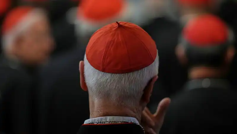 Yeni Papa Seçimi İçin Konklav Tarihi Açıklandı: Hangi Süreç İşleyecek?