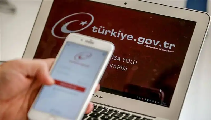 Türkiye'de e-Devlet ile 8 Bini Aşkın Hizmetle Sizi Bekliyor!