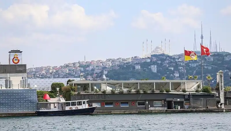 15 Yıl Sonunda Galatasaray Adası İçin Savaş Verildi: Abdülhamid'in Mirasçıları