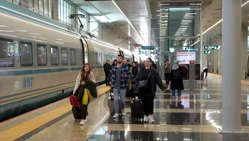 YHT'lerde Ek Sefer Uygulaması ile Seyahatleriniz Daha Kolay Hale Geliyor