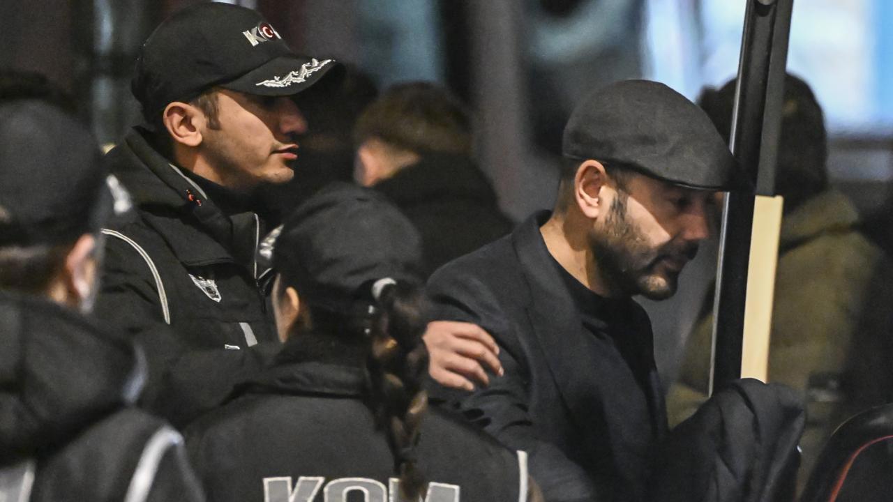 Beşiktaş Belediye Başkanı Akpolat İle İlgili İhale Yolsuzluğu Soruşturmasında Karar