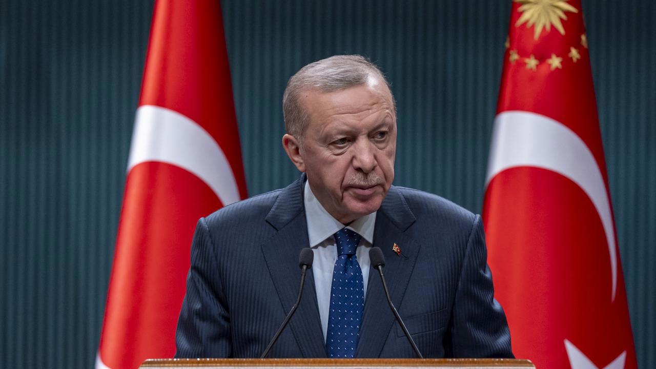 Cumhurbaşkanı Erdoğan'dan Önemli Açıklama: Dezenflasyon Süreci 2025'e Kadar Devam Edecek