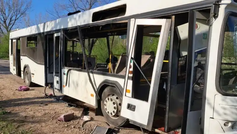 Rusya'dan İşçi Taşıyan Otobüse Feci Saldırı: 9 Ölü, Onlarca Yaralı!