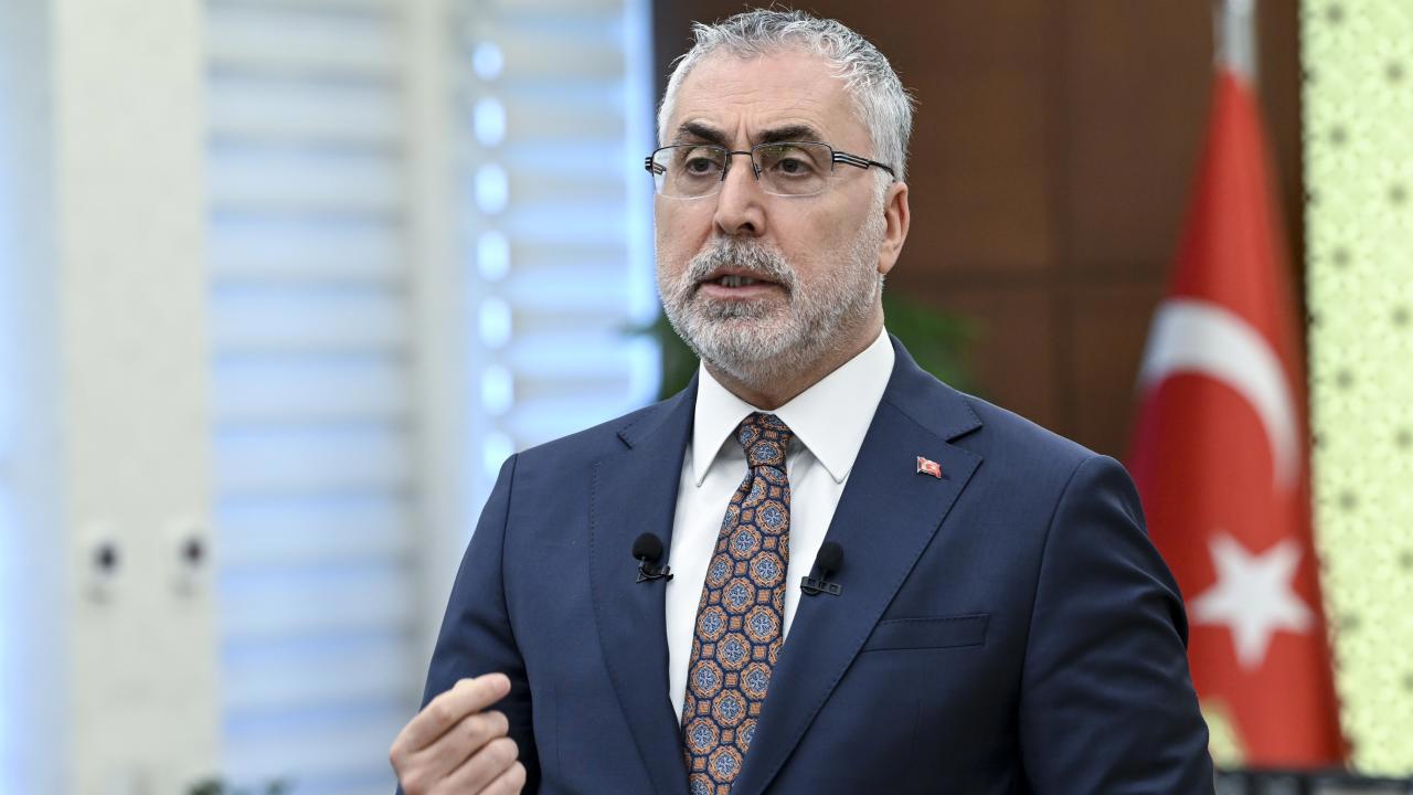 Bakan Işıkhan, Asgari Ücret Hakkında Konuştu