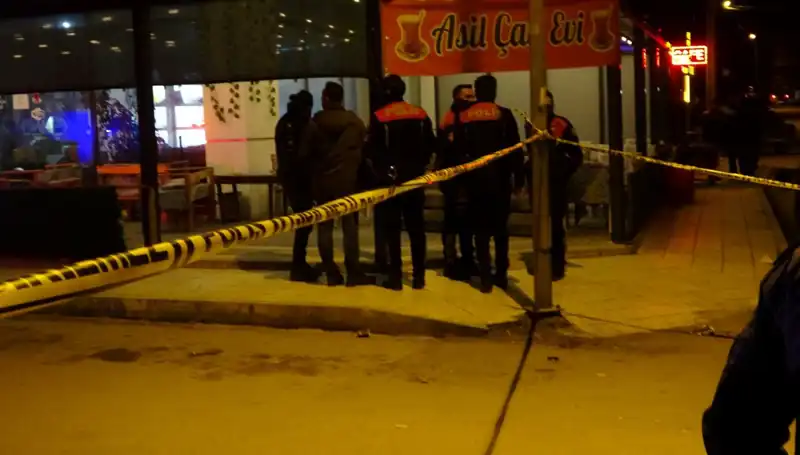 Kahvehanede Hesaplaşma: Bir Ölü, Dört Yaralı Dehşeti