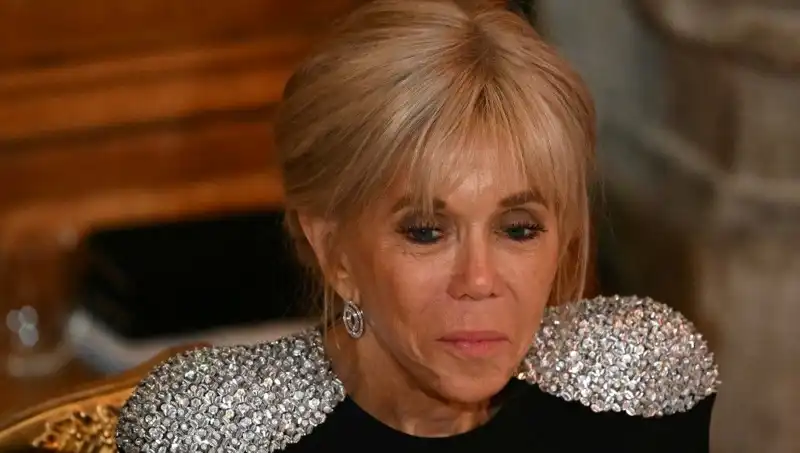 First Lady Davasında Şok Beraat: "Erkek Olarak Doğdu" Yalanı Çöktü