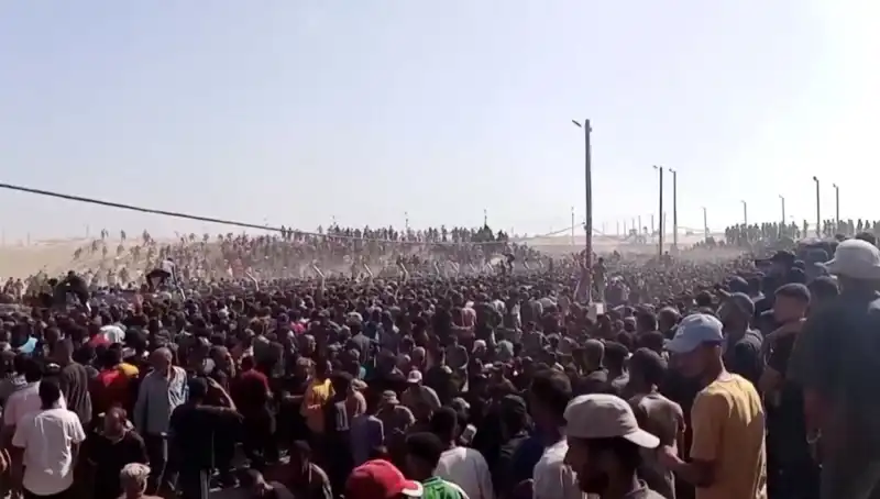 İsrail'in Filistinlilere Saldırısı: 30 Masum Can Yitirdi