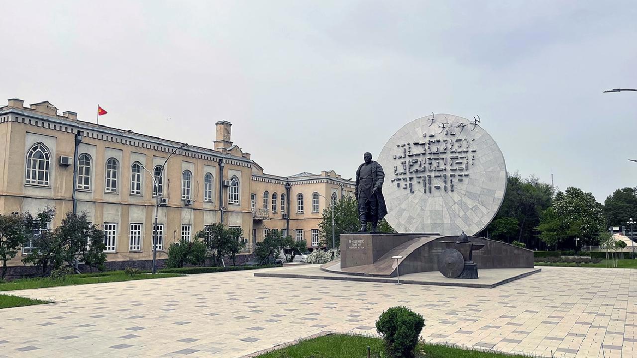 FETÖ Bağlantılı Okullar Kırgızistan'da Maarif Vakfına Devredildi
