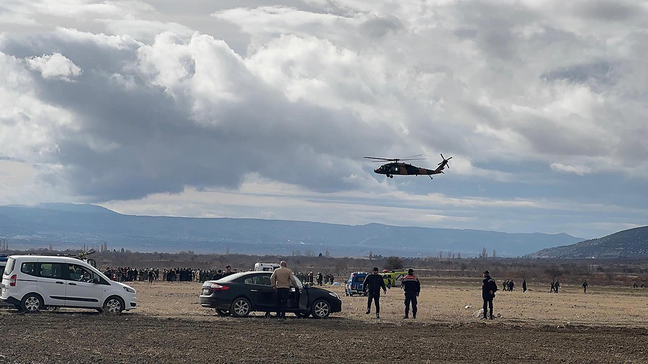 Isparta'da Askari Helikopter Düştü: 6 Asker Şehit Oldu