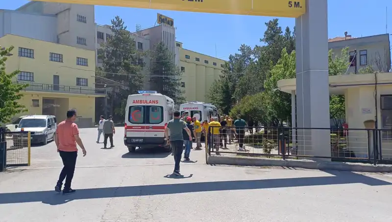 Çorum'daki Un Fabrikasında Patlama: 9 Yaralı ve Bir Ağır Yaralı