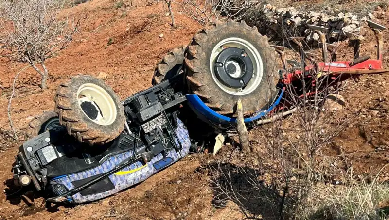 Siirt’te Devrilen Traktör Kazasında Bir Kişi Hayatını Kaybetti