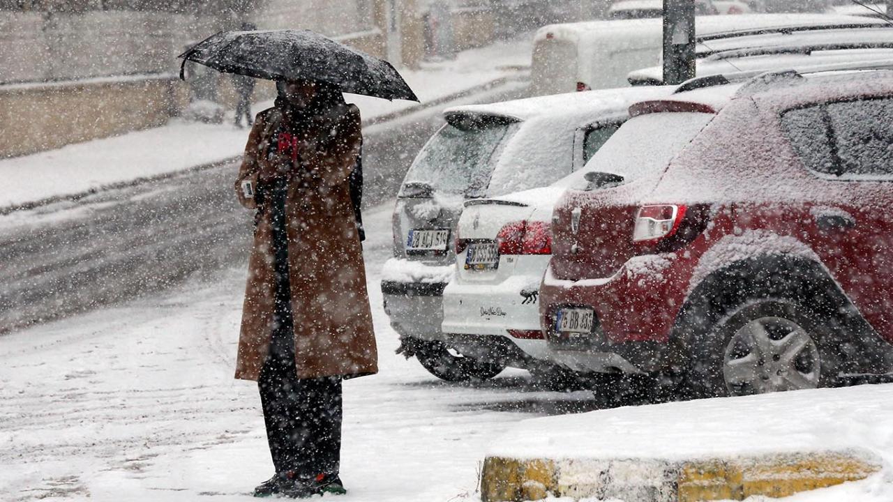 Soğuk Hava ile Birlikte Kar ve Yağmur Bekleniyor