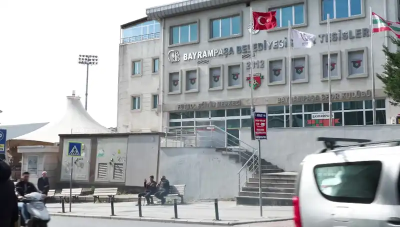 Arda Turan Spor Kompleksi Otoparkında Su Baskını: Olayın Ayrıntıları ve Etkileri