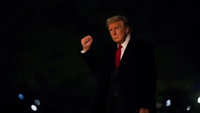 Ticaret Savaşı: ABD’de Trump’a Destek Düşerken Ekonomik Etkiler Neleri Göstermekte?