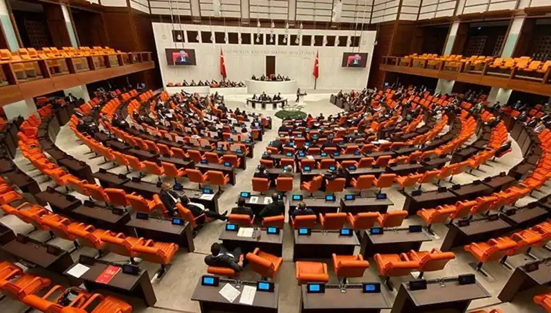 Emekli İkramiyesinde Tarihi Artış: 4 Bin TL'ye Yükseliyor!