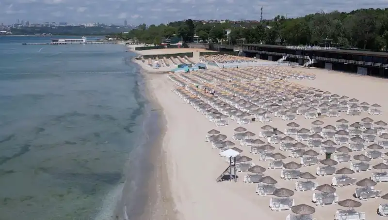 İstanbul Plajlarında 2025 Giriş Ücretleri Açıklandı: Sarıyer, Florya ve Adalar'da Yenilikler