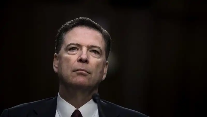 FBI Eski Şefi'nden Trump'a Şok Mesaj: '4 Rakamıyla Tehdit Etti'
