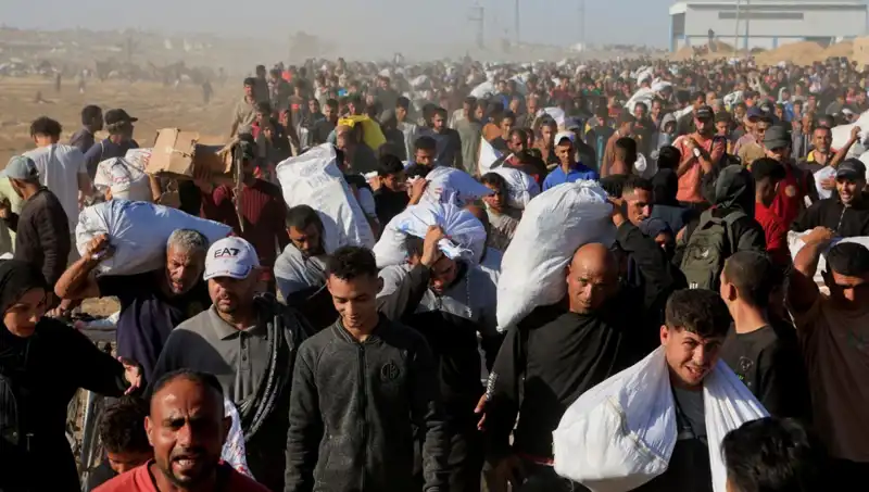 İsrail Ordusu, Han Yunus’a Kuşatma İçin 15 Kilometrelik Koridor Açtı
