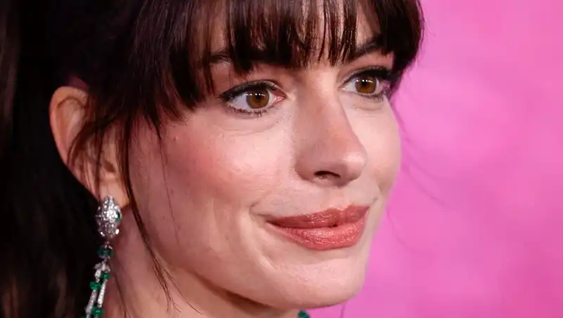 Hollywood'da Şok Eden Estetik Trend: Ölü İnsan Derisi Enjeksiyonu