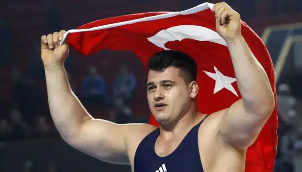 Rıza Kayaalp’in Güreş Kariyerine Darbe: 4 Yıl Men Cezası Açıklandı